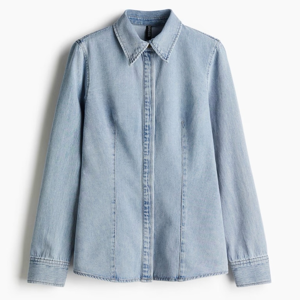 H&M TAPERED-WAIST DENIM SHIRT